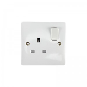 1 Gang 13A BS standard Switch Socket